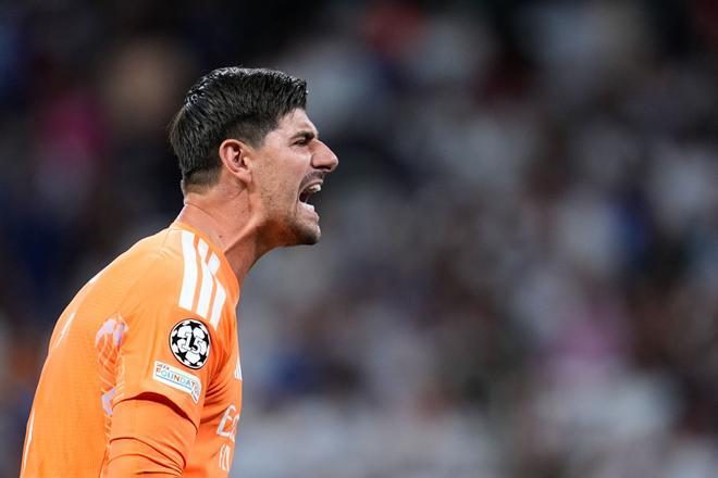 Foto Courtois: Perpanjangan Kontrak Belum Ditandatangani, Tunggu Detail Akhir