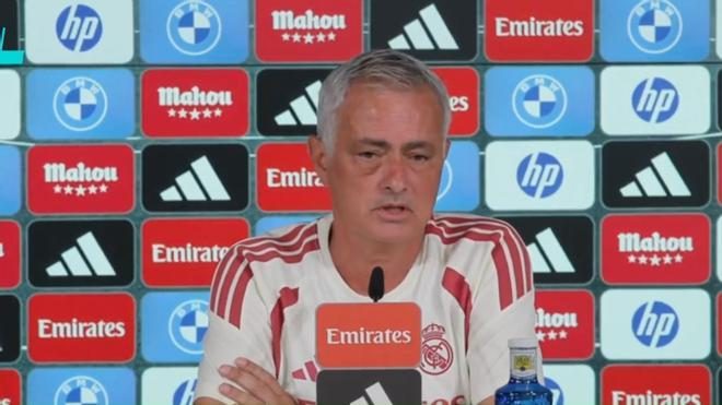 Foto Mourinho Menang dengan Rencana Xabi Alonso, Valverde Tampil Apik di Bek Kanan